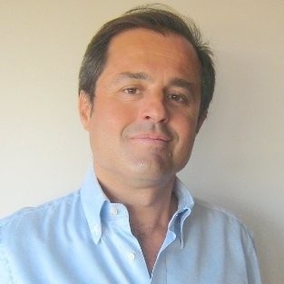Dr. Emilio Calvo