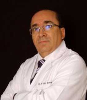 Dr. Mauricio Salas