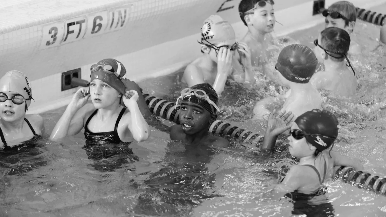 Enseñar a nadar a los niños: cómo impartir lecciones de natación eficaces